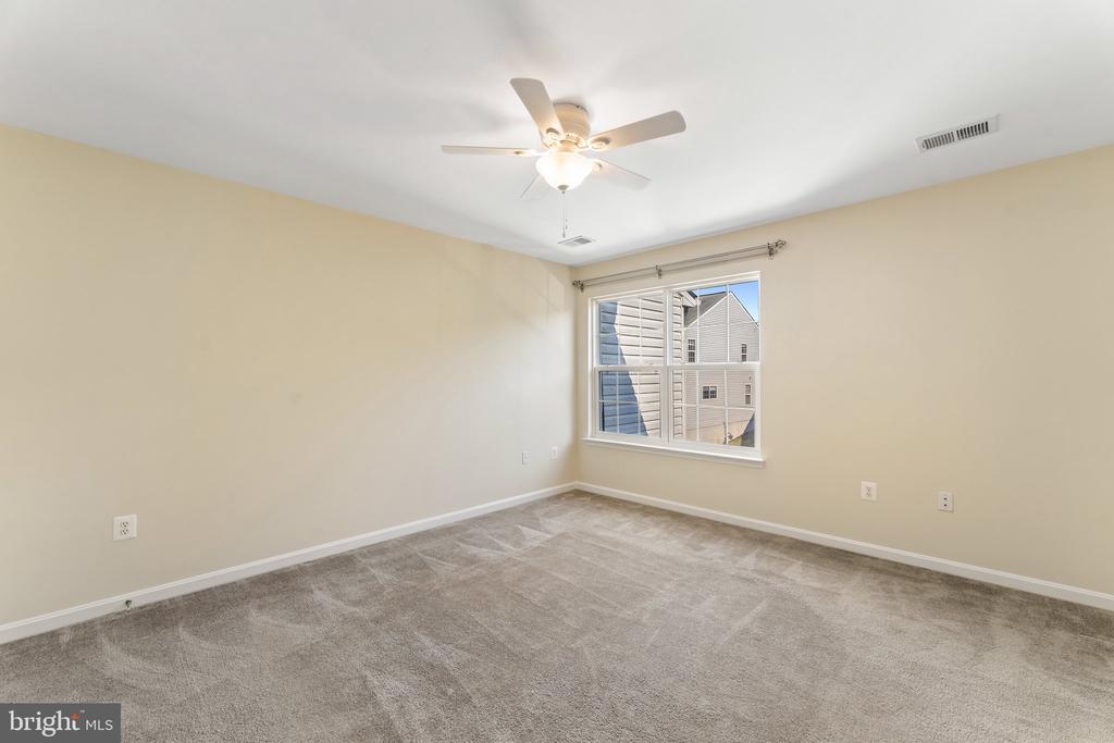 1001 LAKE PELHAM DR, CULPEPER, Virginia 22701, 3 Bedrooms Bedrooms, ,2 BathroomsBathrooms,Residential,1001 LAKE PELHAM DR,VACU2010494 MLS # VACU2010494