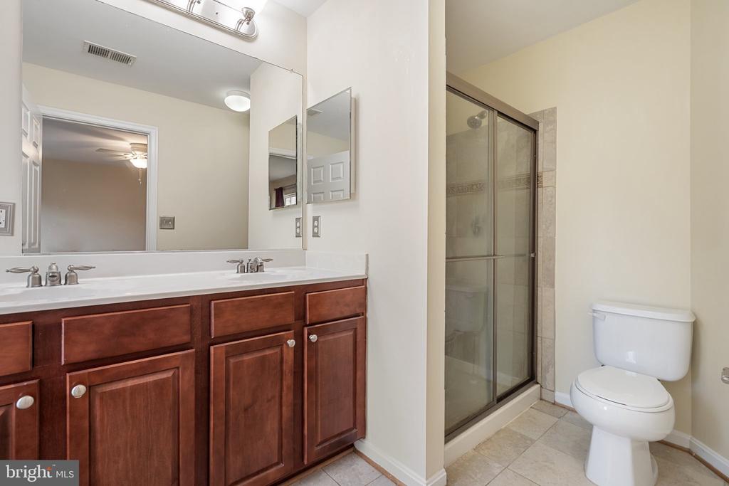 1001 LAKE PELHAM DR, CULPEPER, Virginia 22701, 3 Bedrooms Bedrooms, ,2 BathroomsBathrooms,Residential,1001 LAKE PELHAM DR,VACU2010494 MLS # VACU2010494