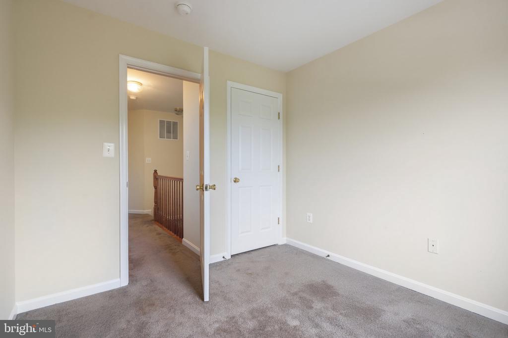 1001 LAKE PELHAM DR, CULPEPER, Virginia 22701, 3 Bedrooms Bedrooms, ,2 BathroomsBathrooms,Residential,1001 LAKE PELHAM DR,VACU2010494 MLS # VACU2010494