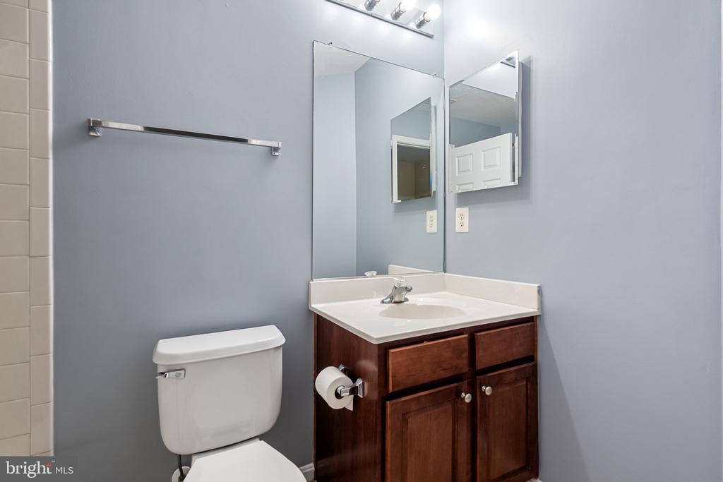 1001 LAKE PELHAM DR, CULPEPER, Virginia 22701, 3 Bedrooms Bedrooms, ,2 BathroomsBathrooms,Residential,1001 LAKE PELHAM DR,VACU2010494 MLS # VACU2010494