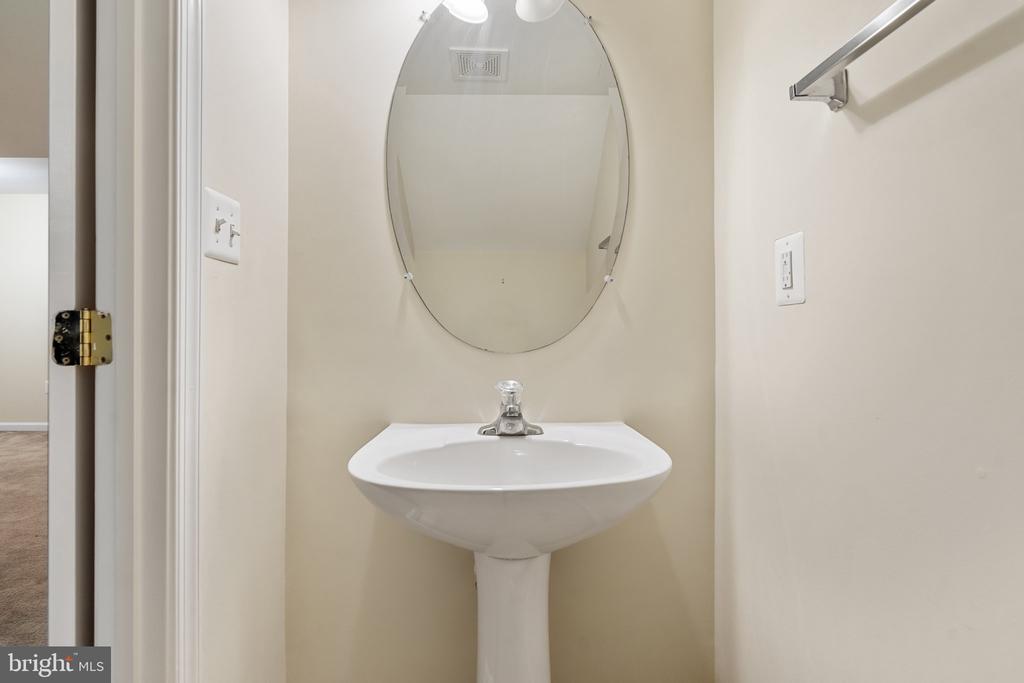 1001 LAKE PELHAM DR, CULPEPER, Virginia 22701, 3 Bedrooms Bedrooms, ,2 BathroomsBathrooms,Residential,1001 LAKE PELHAM DR,VACU2010494 MLS # VACU2010494