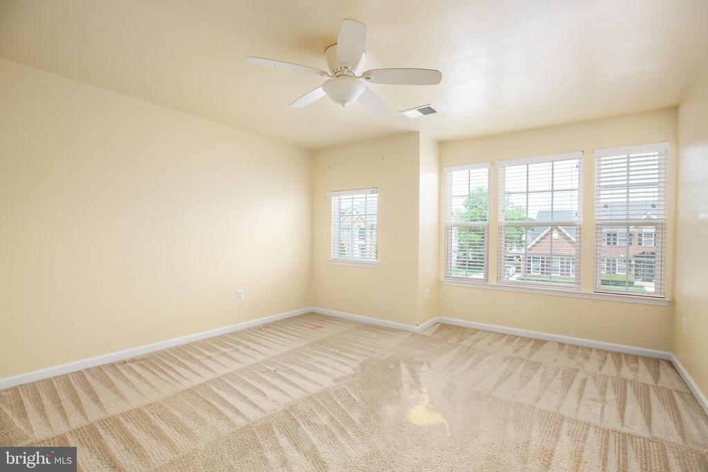 6056 GREENSPRING RD, FREDERICKSBURG, Virginia 22407, 4 Bedrooms Bedrooms, ,4 BathroomsBathrooms,Residential,6056 GREENSPRING RD,VASP2033084 MLS # VASP2033084