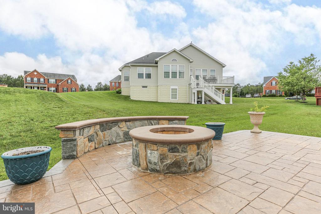 6056 GREENSPRING RD, FREDERICKSBURG, Virginia 22407, 4 Bedrooms Bedrooms, ,4 BathroomsBathrooms,Residential,6056 GREENSPRING RD,VASP2033084 MLS # VASP2033084