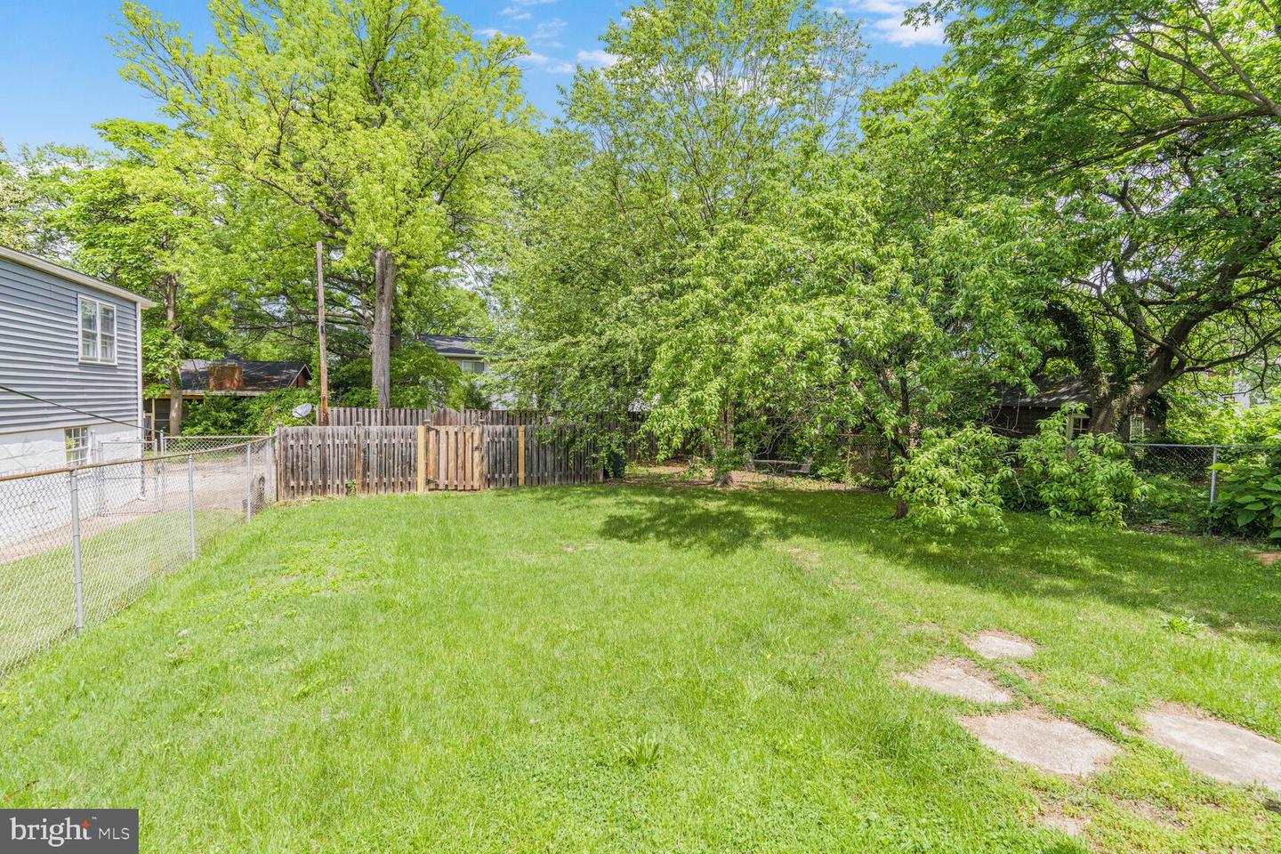 1704 KEARNY ST NE, WASHINGTON, District Of Columbia 20018, 3 Bedrooms Bedrooms, ,3 BathroomsBathrooms,Residential,For sale,1704 KEARNY ST NE,DCDC2199832 MLS # DCDC2199832