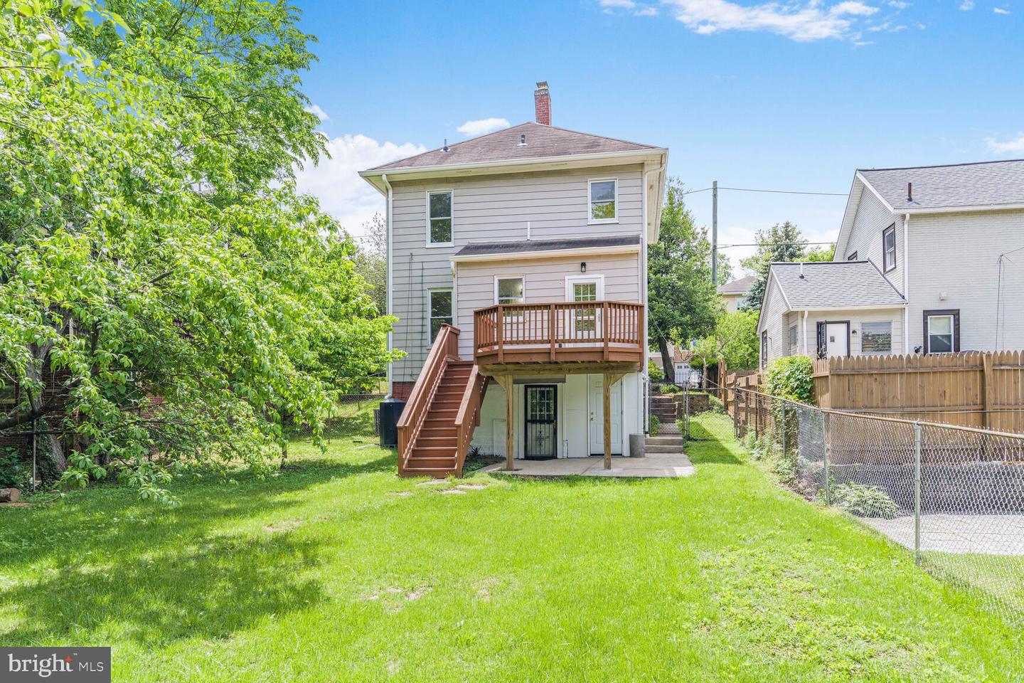1704 KEARNY ST NE, WASHINGTON, District Of Columbia 20018, 3 Bedrooms Bedrooms, ,3 BathroomsBathrooms,Residential,For sale,1704 KEARNY ST NE,DCDC2199832 MLS # DCDC2199832