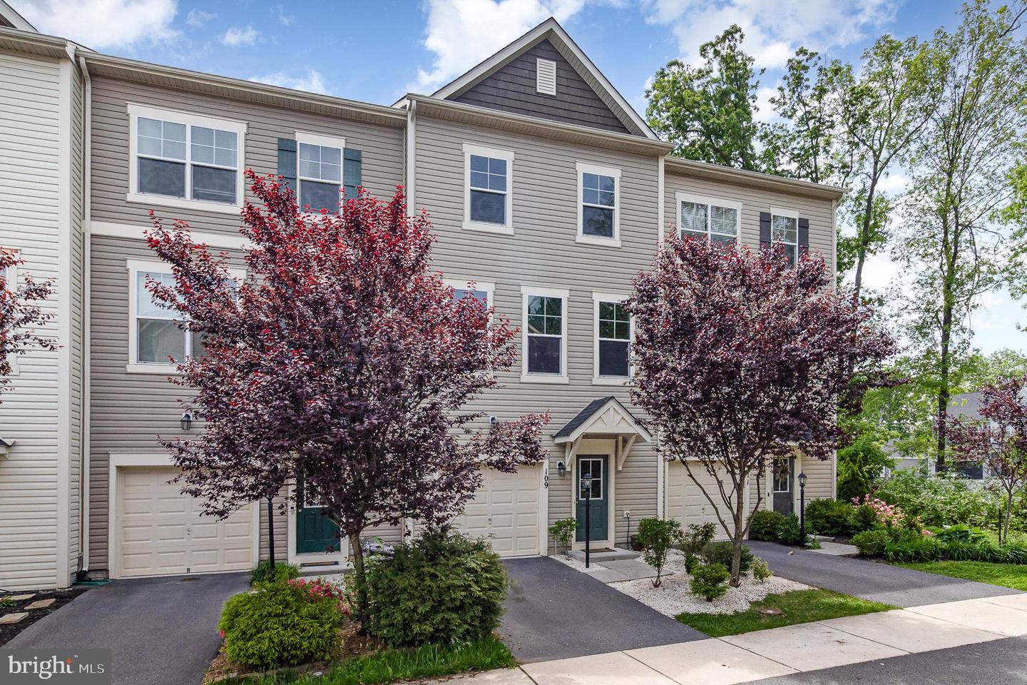109 NOTIONS CT, STEPHENSON, Virginia 22656, 3 Bedrooms Bedrooms, ,2 BathroomsBathrooms,Residential,For sale,109 NOTIONS CT,VAFV2034062 MLS # VAFV2034062