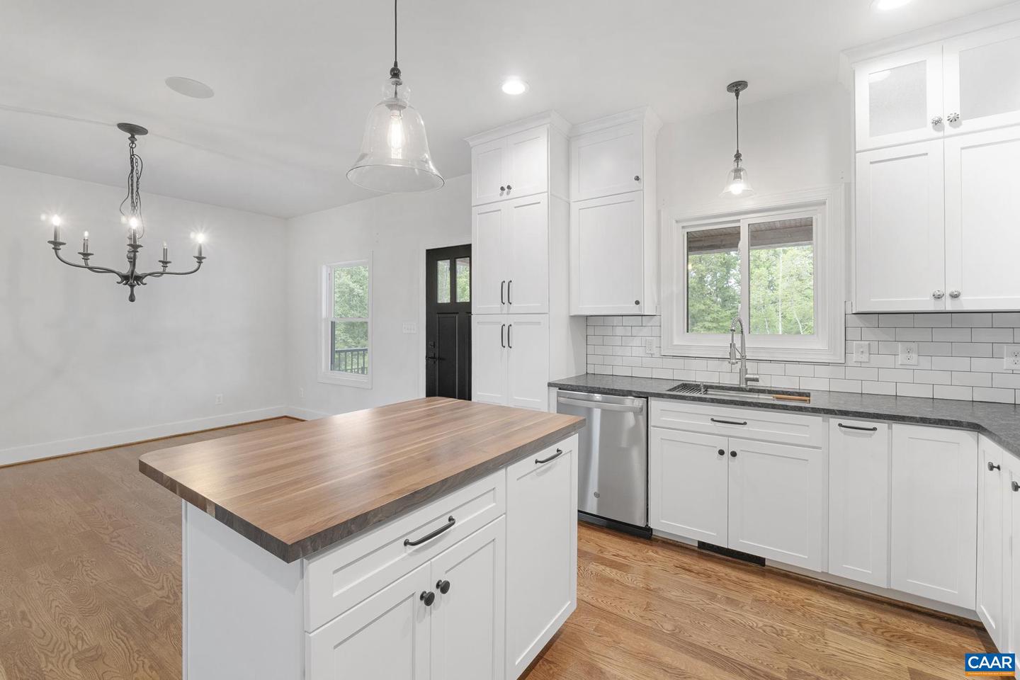 3162 OAK HILL RD, BUCKINGHAM, Virginia 23921, 3 Bedrooms Bedrooms, ,3 BathroomsBathrooms,Residential,For sale,3162 OAK HILL RD,664363 MLS # 664363
