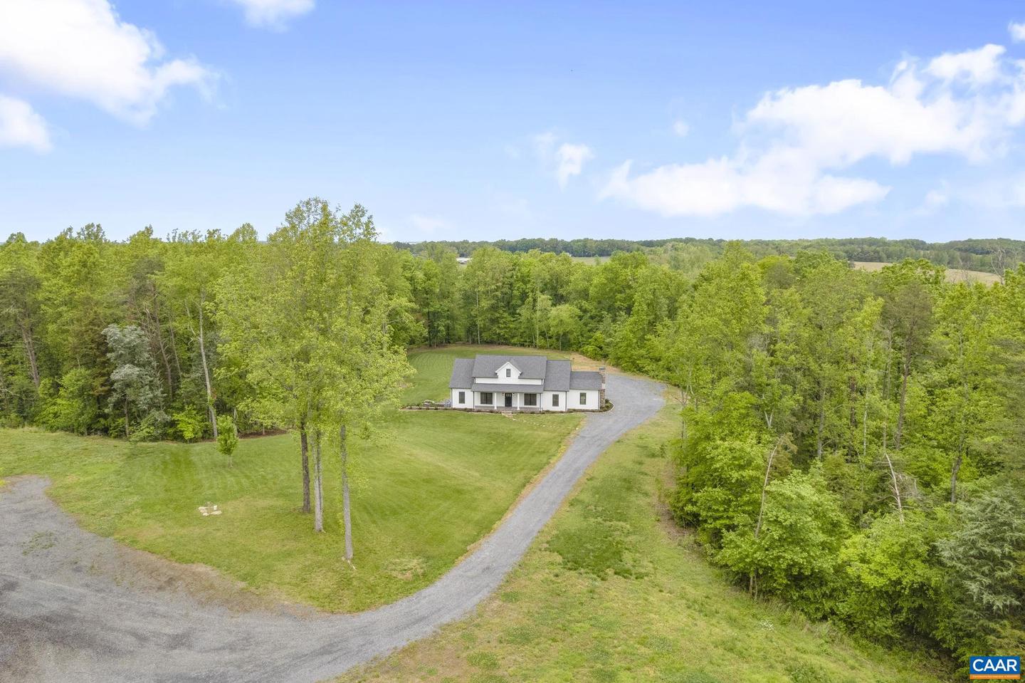 3162 OAK HILL RD, BUCKINGHAM, Virginia 23921, 3 Bedrooms Bedrooms, ,3 BathroomsBathrooms,Residential,For sale,3162 OAK HILL RD,664363 MLS # 664363