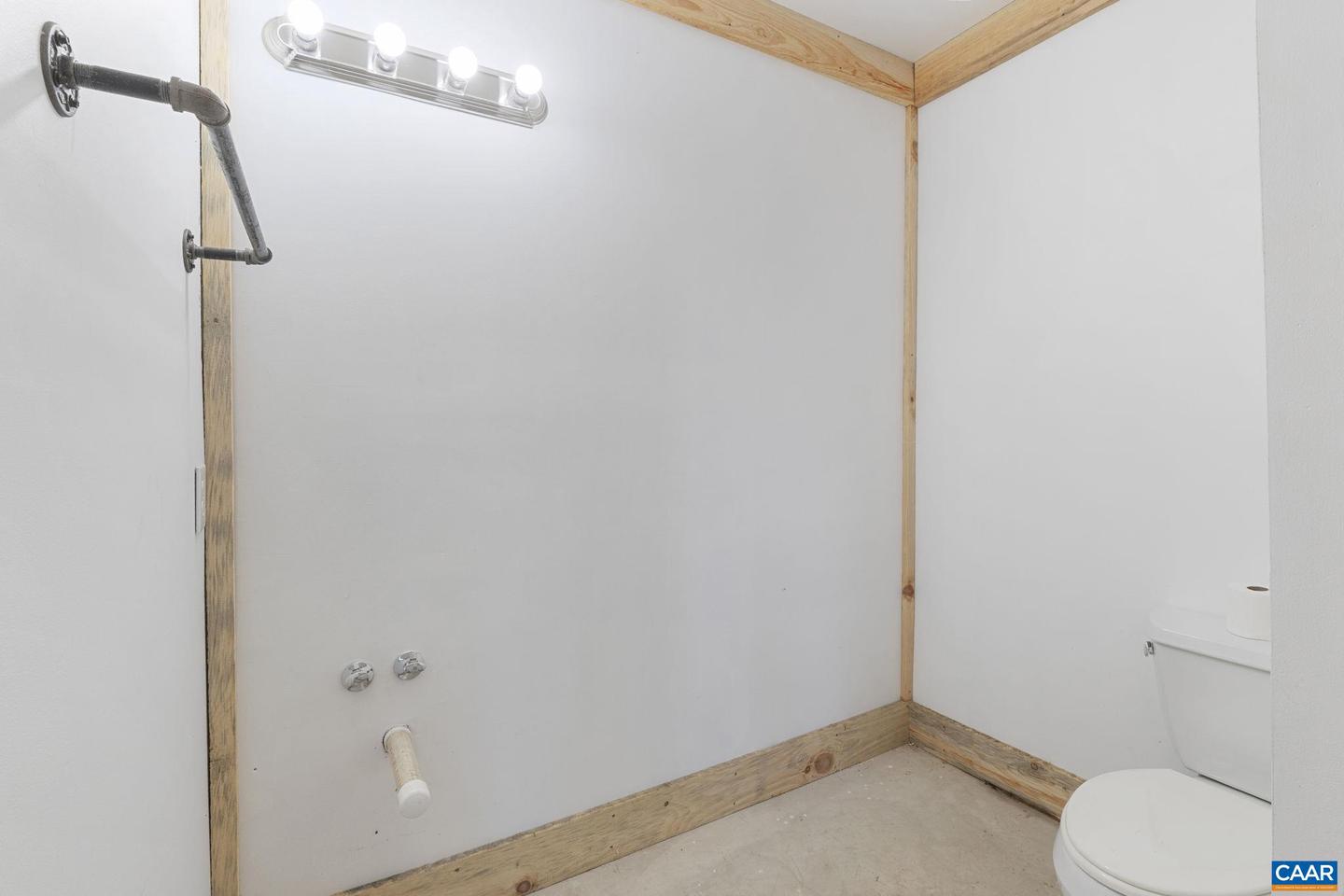 3162 OAK HILL RD, BUCKINGHAM, Virginia 23921, 3 Bedrooms Bedrooms, ,3 BathroomsBathrooms,Residential,For sale,3162 OAK HILL RD,664363 MLS # 664363