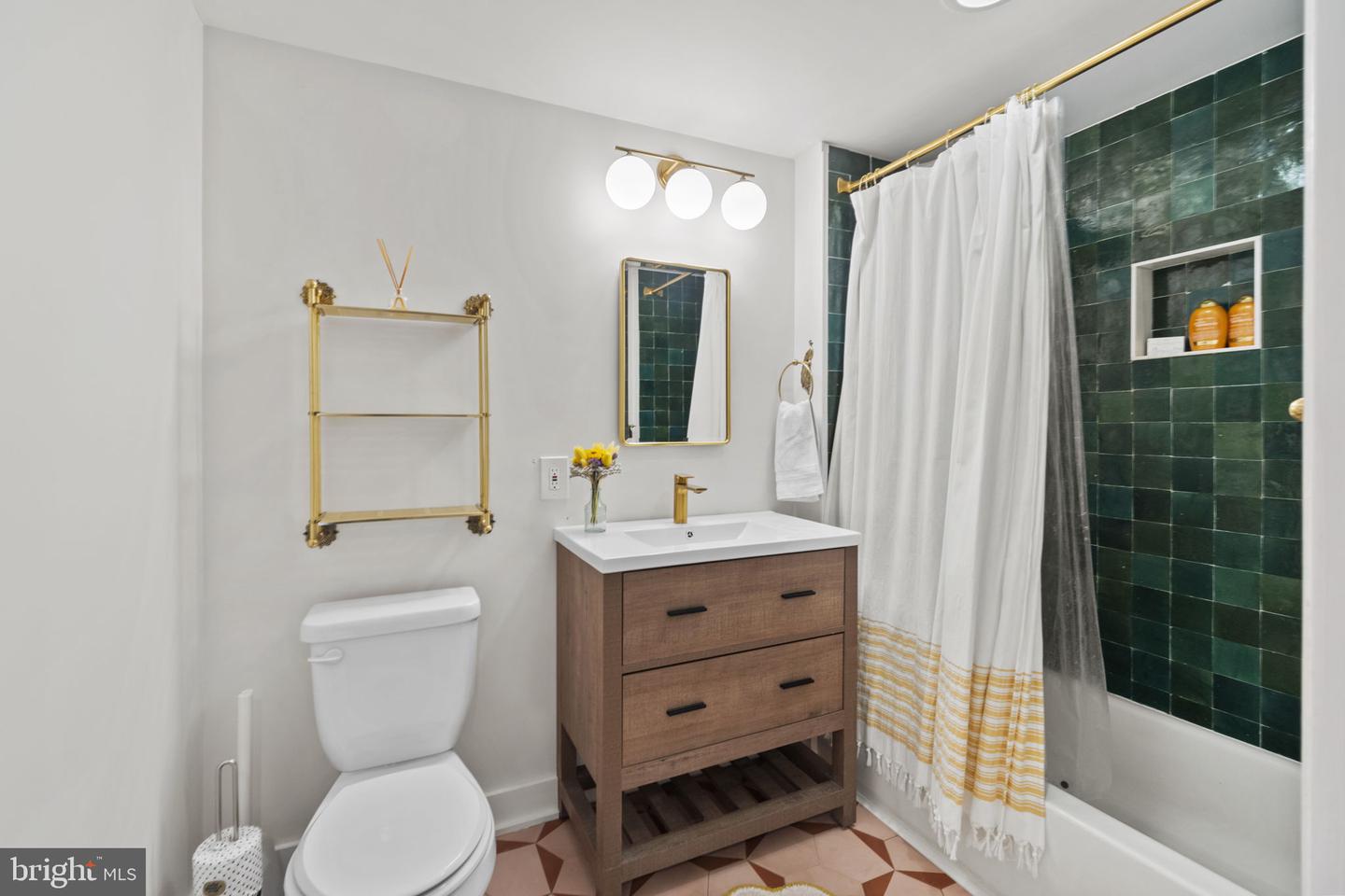 1150 K ST NW #1107, WASHINGTON, District Of Columbia 20005, 1 Bedroom Bedrooms, ,1 BathroomBathrooms,Residential,For sale,1150 K ST NW #1107,DCDC2200036 MLS # DCDC2200036