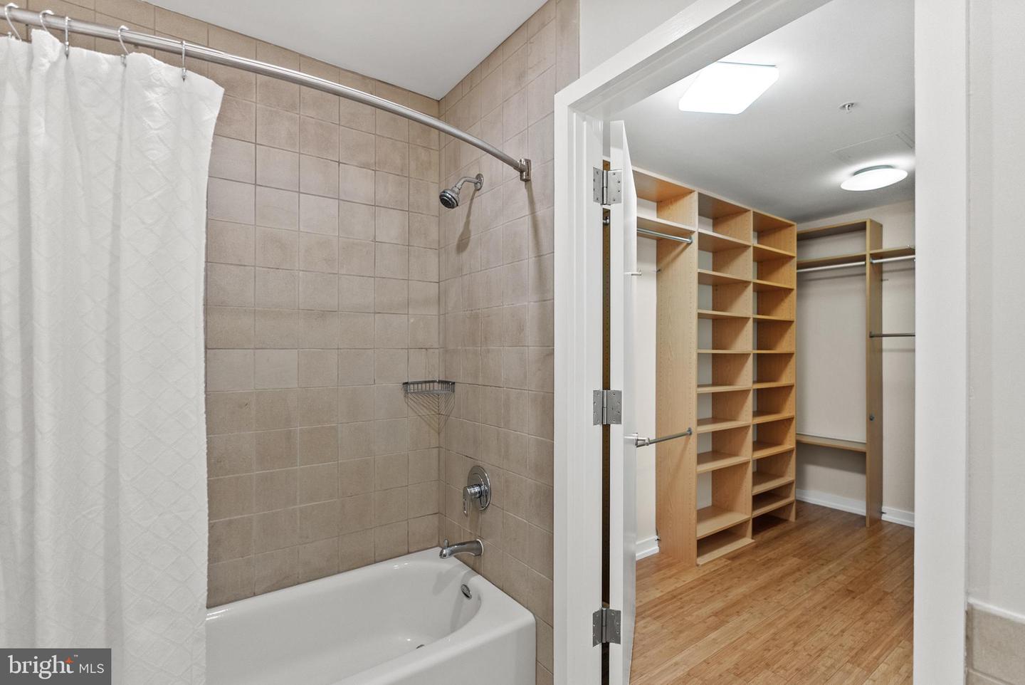 1413 P ST NW #203, WASHINGTON, District Of Columbia 20005, 3 Bedrooms Bedrooms, ,3 BathroomsBathrooms,Residential,For sale,1413 P ST NW #203,DCDC2200062 MLS # DCDC2200062