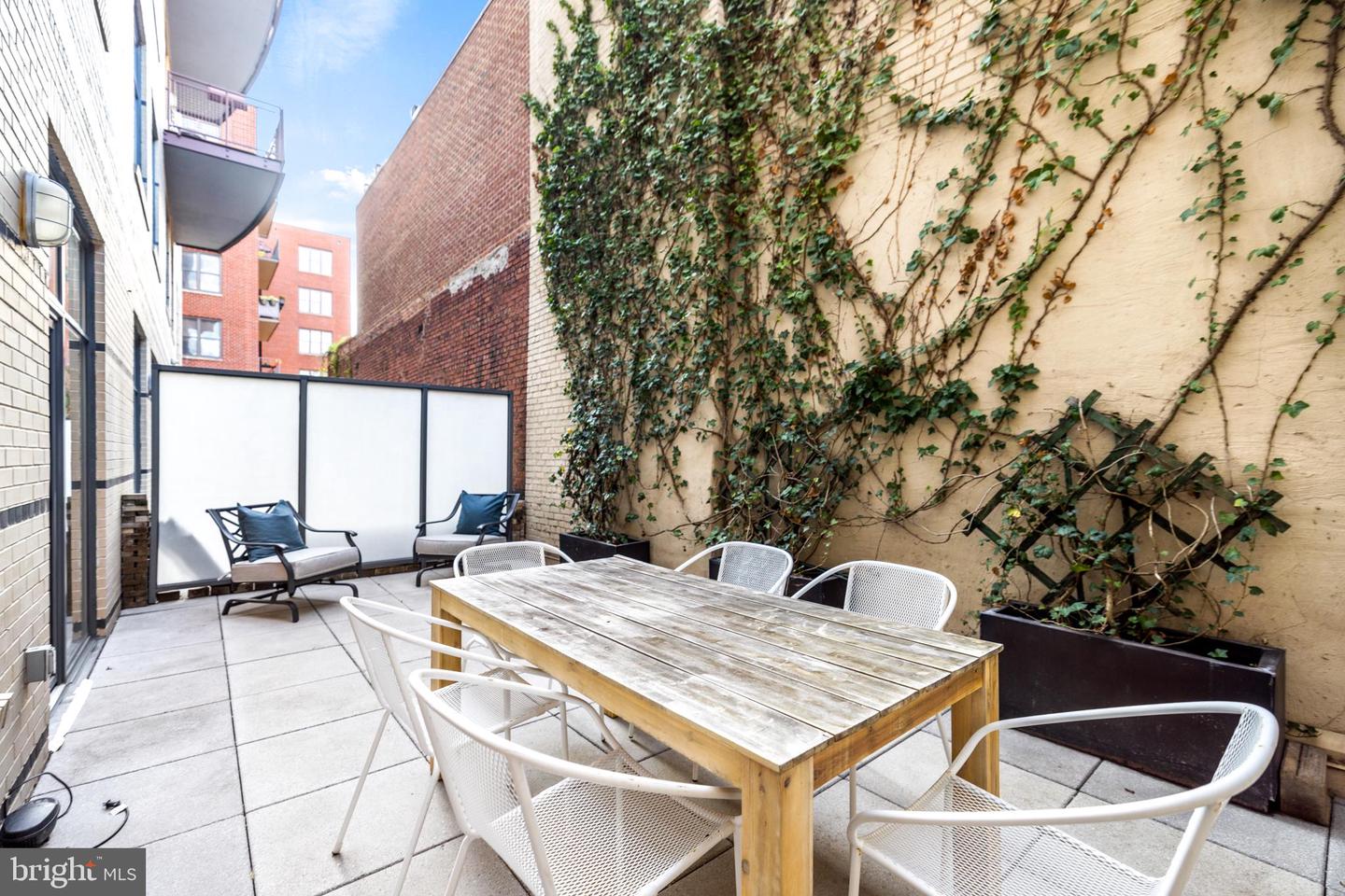 1413 P ST NW #203, WASHINGTON, District Of Columbia 20005, 3 Bedrooms Bedrooms, ,3 BathroomsBathrooms,Residential,For sale,1413 P ST NW #203,DCDC2200062 MLS # DCDC2200062