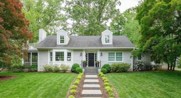 1600 OXFORD RD, CHARLOTTESVILLE, Virginia 22903, 4 Bedrooms Bedrooms, ,4 BathroomsBathrooms,Residential,For sale,1600 OXFORD RD,664379 MLS # 664379