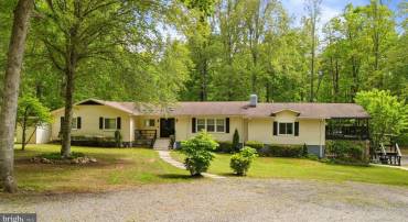 141 MEADOWS RD, FREDERICKSBURG, Virginia 22406, 5 Bedrooms Bedrooms, ,3 BathroomsBathrooms,Residential,For sale,141 MEADOWS RD,VAST2038718 MLS # VAST2038718