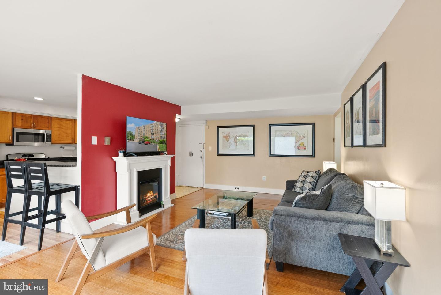 4241 COLUMBIA PIKE #103, ARLINGTON, Virginia 22204, 3 Bedrooms Bedrooms, ,2 BathroomsBathrooms,Residential,For sale,4241 COLUMBIA PIKE #103,VAAR2057360 MLS # VAAR2057360
