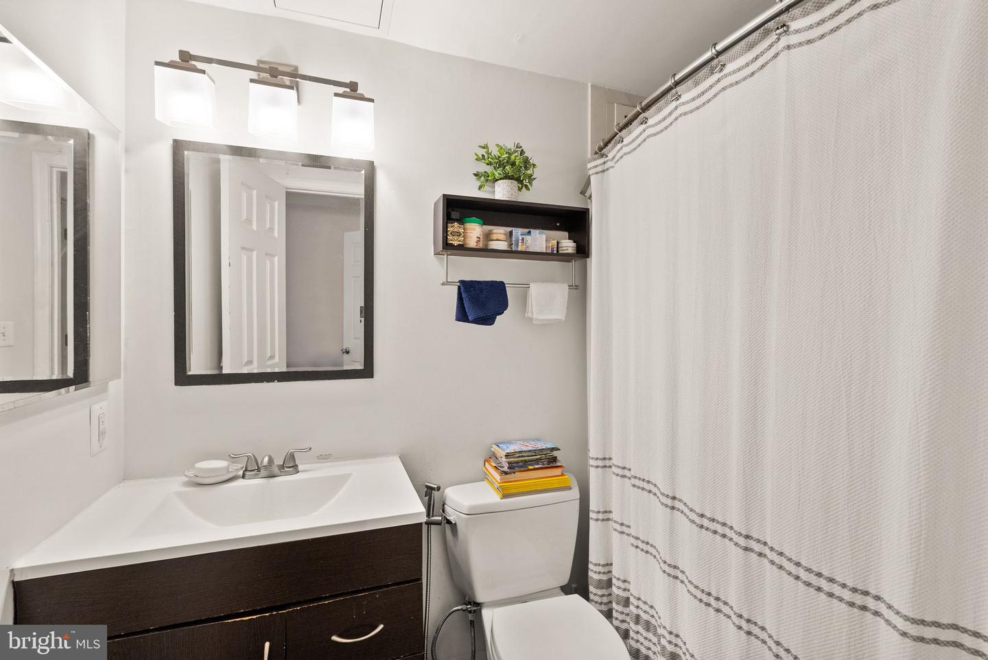 4241 COLUMBIA PIKE #103, ARLINGTON, Virginia 22204, 3 Bedrooms Bedrooms, ,2 BathroomsBathrooms,Residential,For sale,4241 COLUMBIA PIKE #103,VAAR2057360 MLS # VAAR2057360