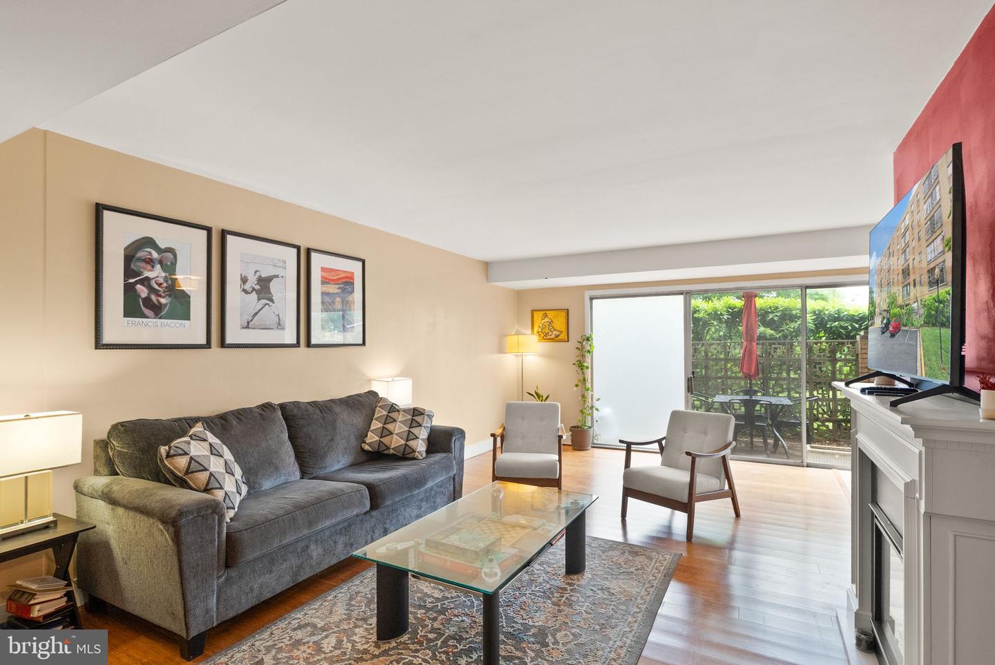 4241 COLUMBIA PIKE #103, ARLINGTON, Virginia 22204, 3 Bedrooms Bedrooms, ,2 BathroomsBathrooms,Residential,For sale,4241 COLUMBIA PIKE #103,VAAR2057360 MLS # VAAR2057360