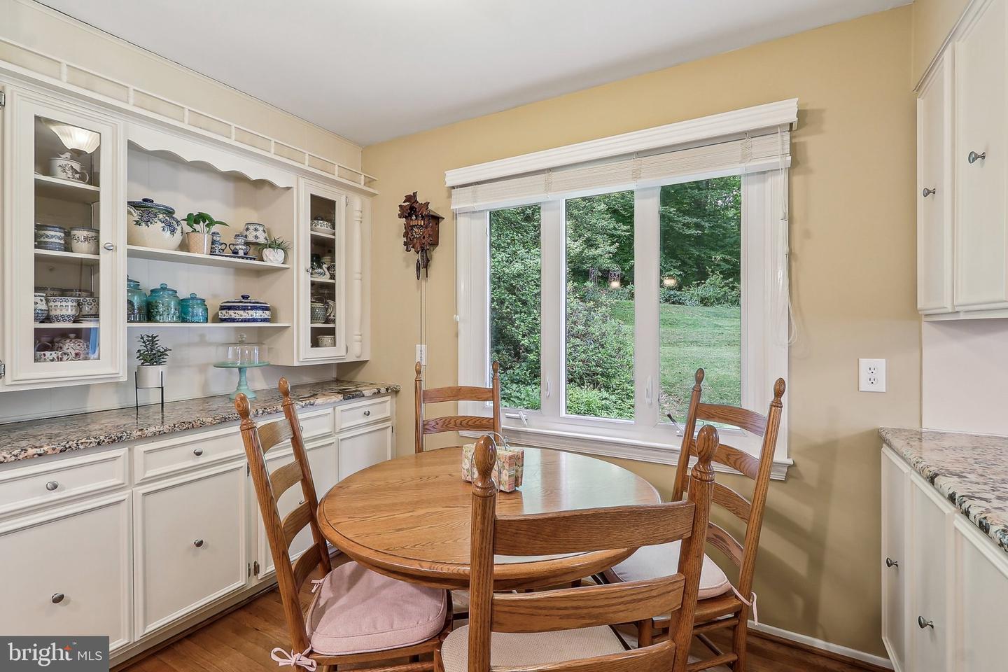 3919 30TH ST N, ARLINGTON, Virginia 22207, 3 Bedrooms Bedrooms, ,2 BathroomsBathrooms,Residential,For sale,3919 30TH ST N,VAAR2057390 MLS # VAAR2057390