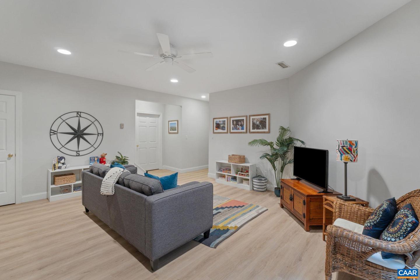 1070 BLACKBURN BLUFF, CHARLOTTESVILLE, Virginia 22901, 4 Bedrooms Bedrooms, ,3 BathroomsBathrooms,Residential,For sale,1070 BLACKBURN BLUFF,664457 MLS # 664457