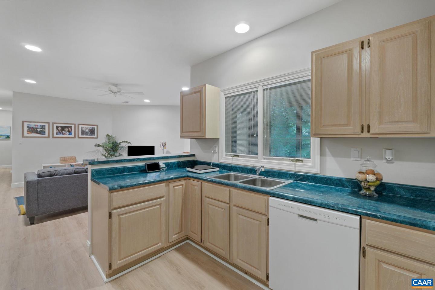 1070 BLACKBURN BLUFF, CHARLOTTESVILLE, Virginia 22901, 4 Bedrooms Bedrooms, ,3 BathroomsBathrooms,Residential,For sale,1070 BLACKBURN BLUFF,664457 MLS # 664457