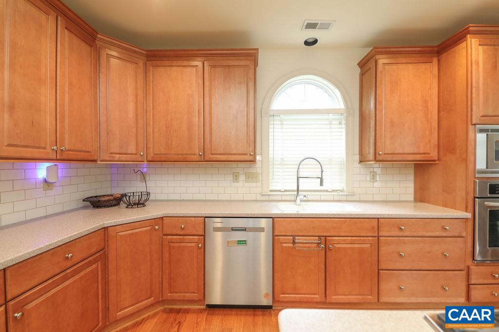 1396 DUNLORA DR, CHARLOTTESVILLE, Virginia 22901, 5 Bedrooms Bedrooms, ,3 BathroomsBathrooms,Residential,For sale,1396 DUNLORA DR,664464 MLS # 664464