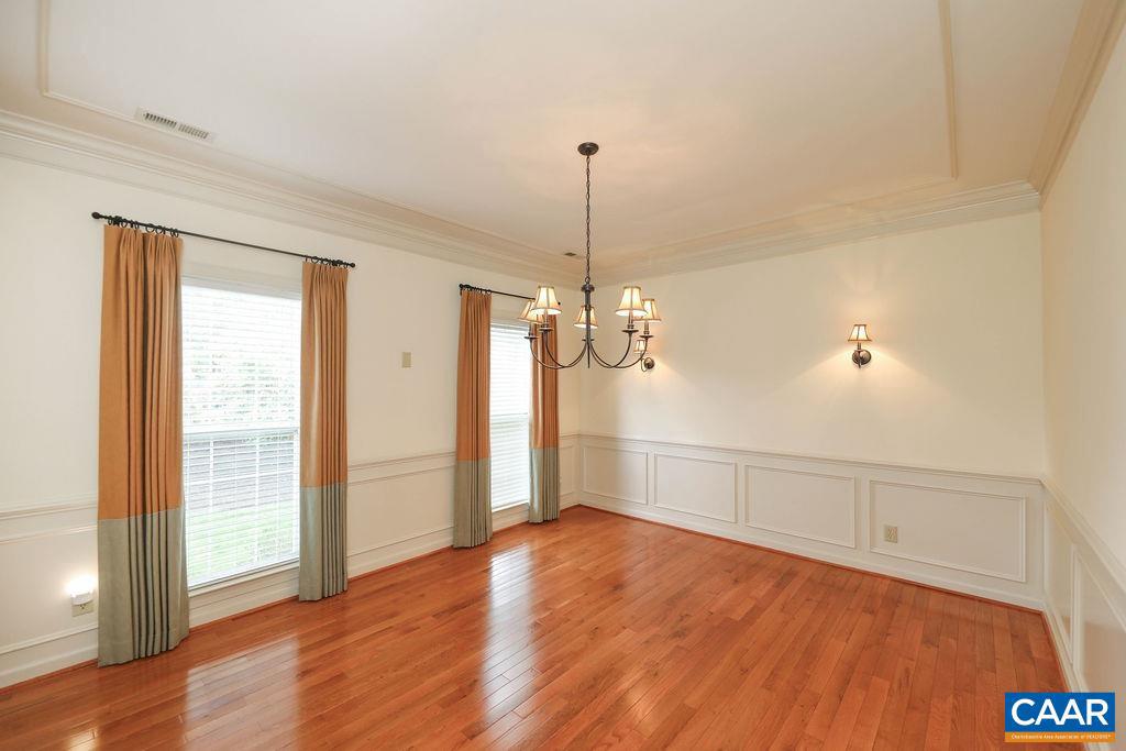 1396 DUNLORA DR, CHARLOTTESVILLE, Virginia 22901, 5 Bedrooms Bedrooms, ,3 BathroomsBathrooms,Residential,For sale,1396 DUNLORA DR,664464 MLS # 664464
