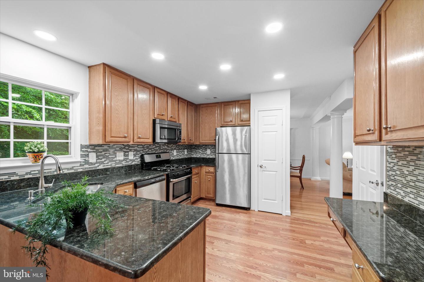 5270 QUEBEC PL, WOODBRIDGE, Virginia 22193, 5 Bedrooms Bedrooms, ,4 BathroomsBathrooms,Residential,For sale,5270 QUEBEC PL,VAPW2094612 MLS # VAPW2094612