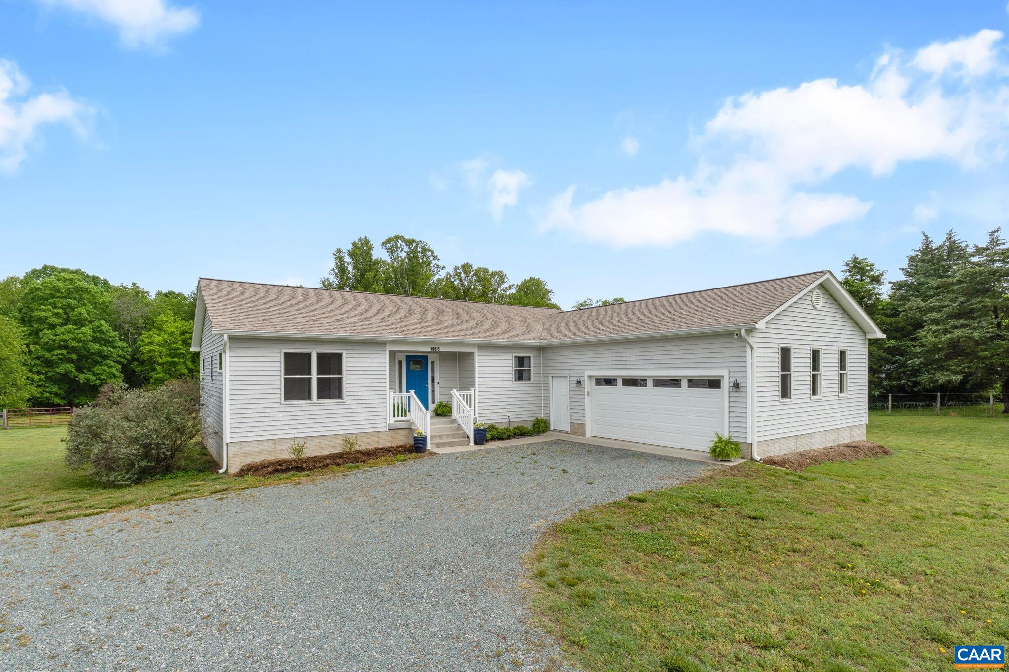 10835 SHANNON HILL RD, LOUISA, Virginia 23093, 3 Bedrooms Bedrooms, ,2 BathroomsBathrooms,Residential,10835 SHANNON HILL RD,664578 MLS # 664578