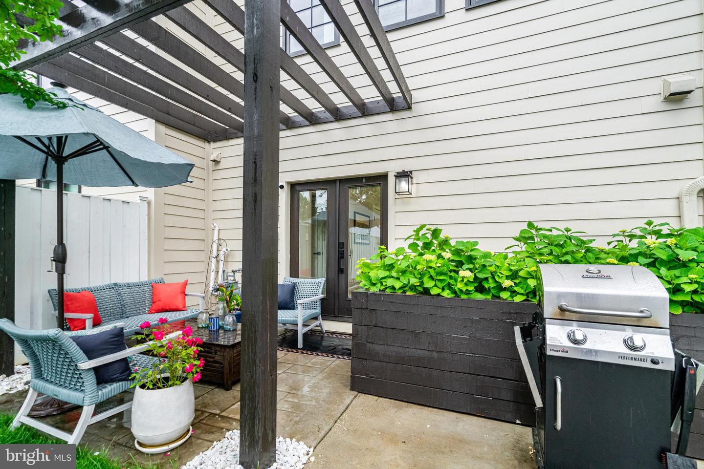 603 N ALFRED ST, ALEXANDRIA, Virginia 22314, 4 Bedrooms Bedrooms, ,4 BathroomsBathrooms,Residential,For sale,603 N ALFRED ST,VAAX2045366 MLS # VAAX2045366