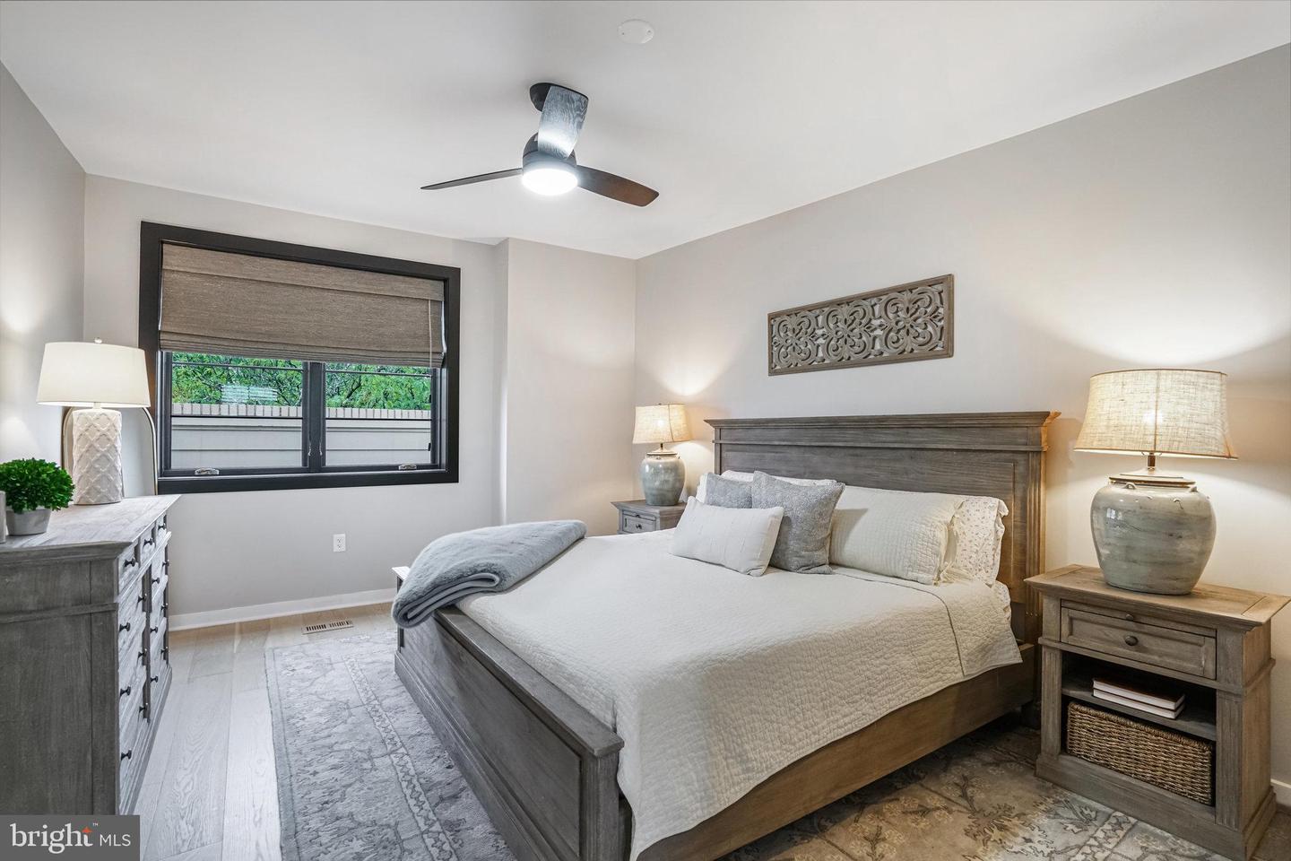 603 N ALFRED ST, ALEXANDRIA, Virginia 22314, 4 Bedrooms Bedrooms, ,4 BathroomsBathrooms,Residential,For sale,603 N ALFRED ST,VAAX2045366 MLS # VAAX2045366
