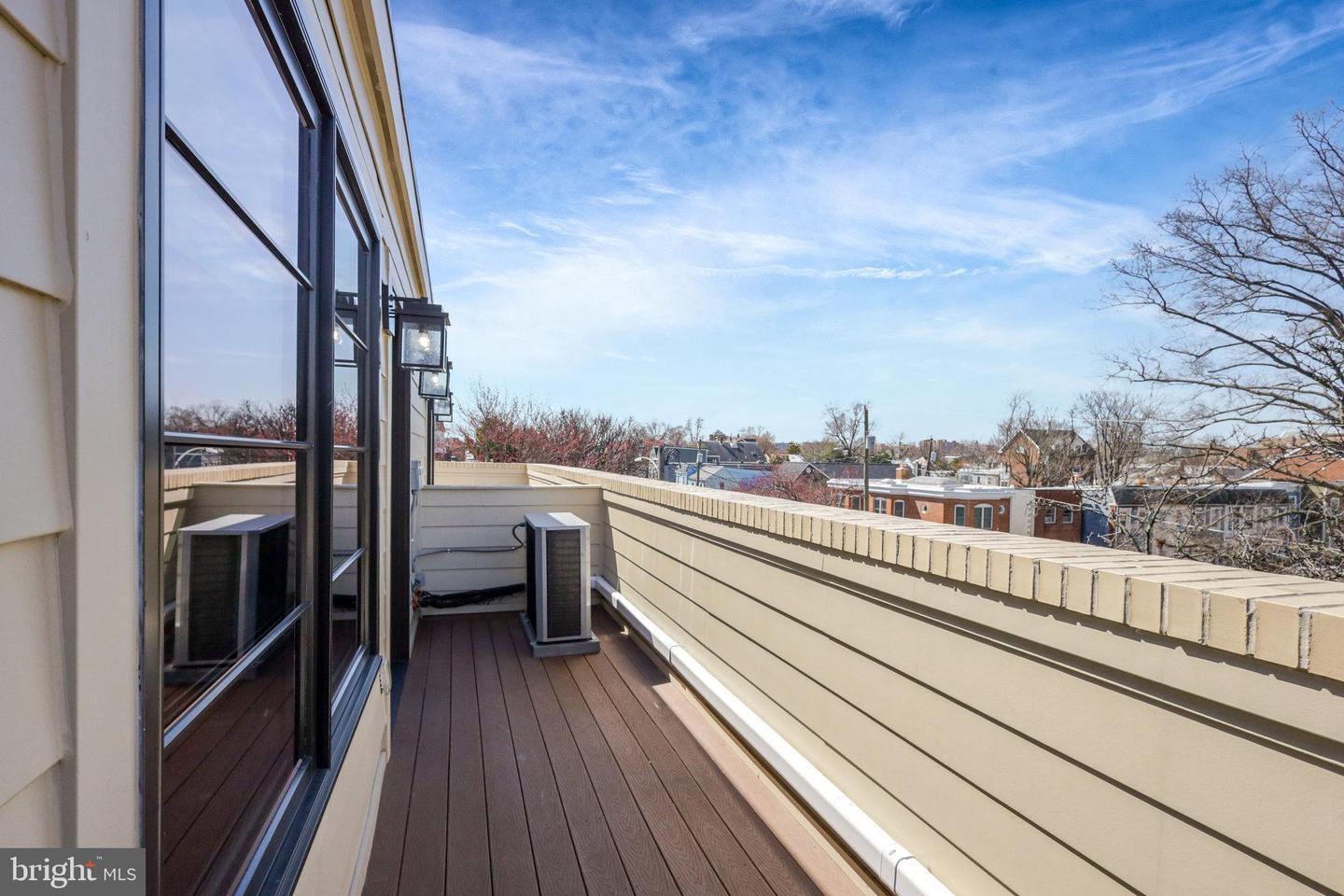 603 N ALFRED ST, ALEXANDRIA, Virginia 22314, 4 Bedrooms Bedrooms, ,4 BathroomsBathrooms,Residential,For sale,603 N ALFRED ST,VAAX2045366 MLS # VAAX2045366
