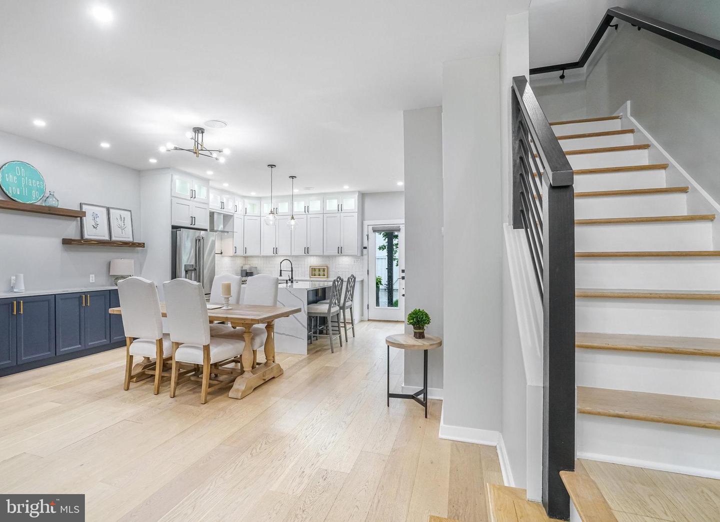 603 N ALFRED ST, ALEXANDRIA, Virginia 22314, 4 Bedrooms Bedrooms, ,4 BathroomsBathrooms,Residential,For sale,603 N ALFRED ST,VAAX2045366 MLS # VAAX2045366