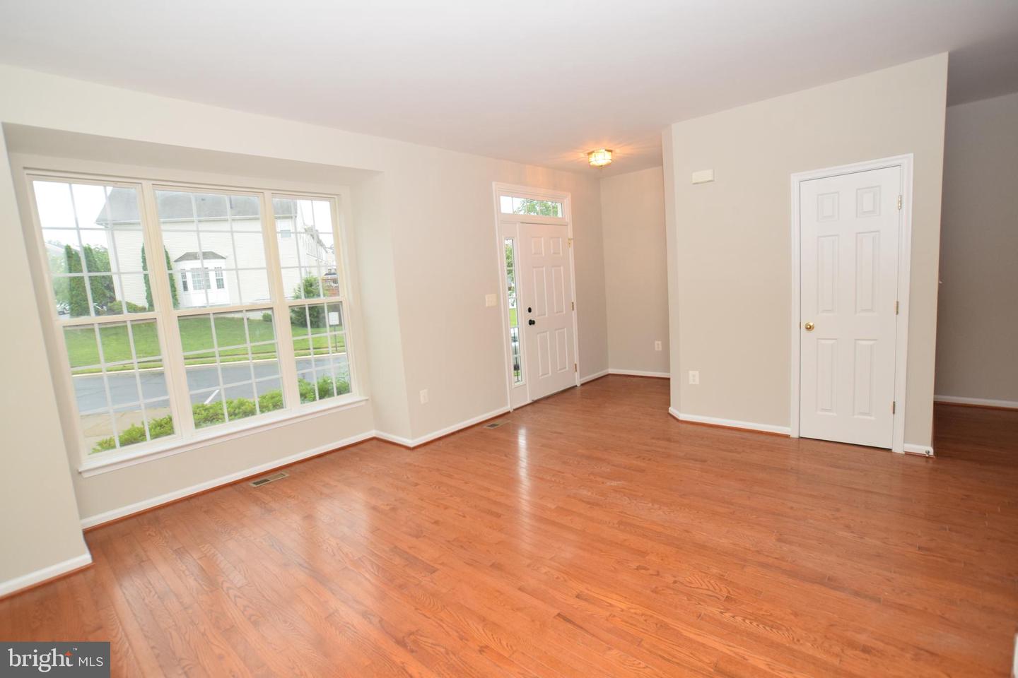150 EXECUTIVE CIR, STAFFORD, Virginia 22554, 5 Bedrooms Bedrooms, ,3 BathroomsBathrooms,Residential,For sale,150 EXECUTIVE CIR,VAST2038870 MLS # VAST2038870