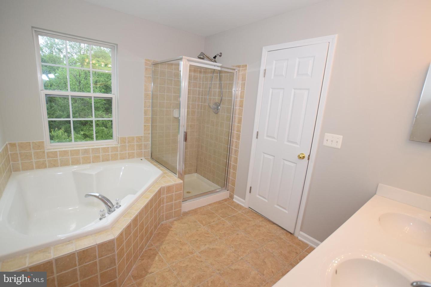 150 EXECUTIVE CIR, STAFFORD, Virginia 22554, 5 Bedrooms Bedrooms, ,3 BathroomsBathrooms,Residential,For sale,150 EXECUTIVE CIR,VAST2038870 MLS # VAST2038870