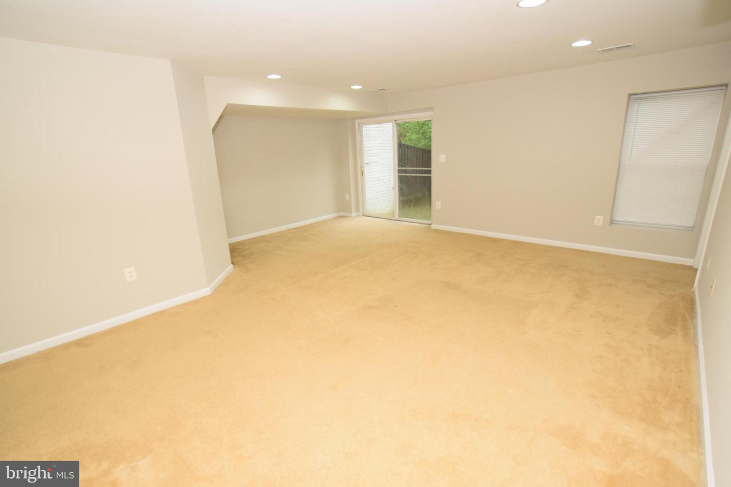 150 EXECUTIVE CIR, STAFFORD, Virginia 22554, 5 Bedrooms Bedrooms, ,3 BathroomsBathrooms,Residential,For sale,150 EXECUTIVE CIR,VAST2038870 MLS # VAST2038870