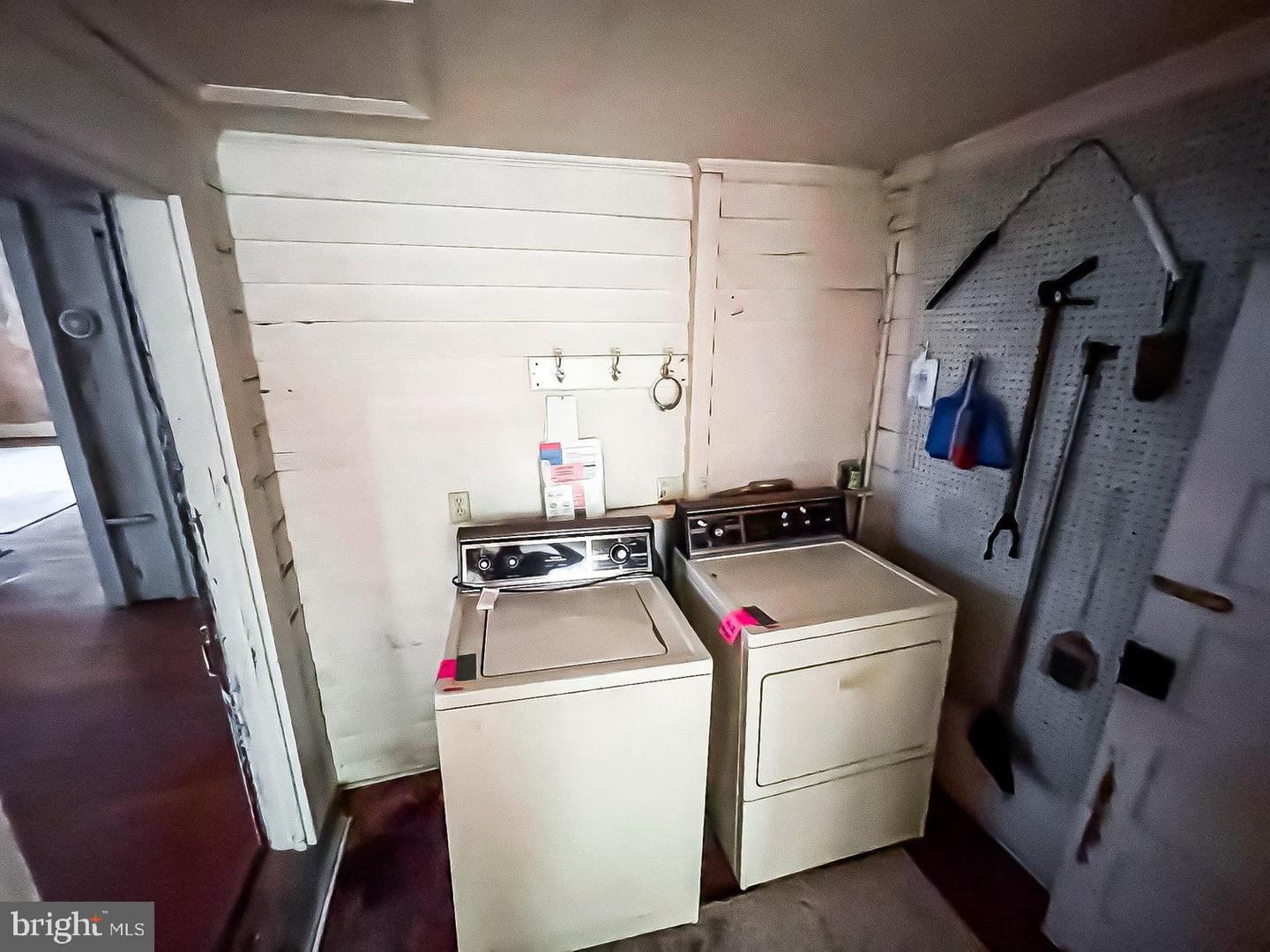 22446 E DEPOT ST, NEWSOMS, Virginia 23874, 3 Bedrooms Bedrooms, ,2 BathroomsBathrooms,Residential,For sale,22446 E DEPOT ST,VASU2000024 MLS # VASU2000024