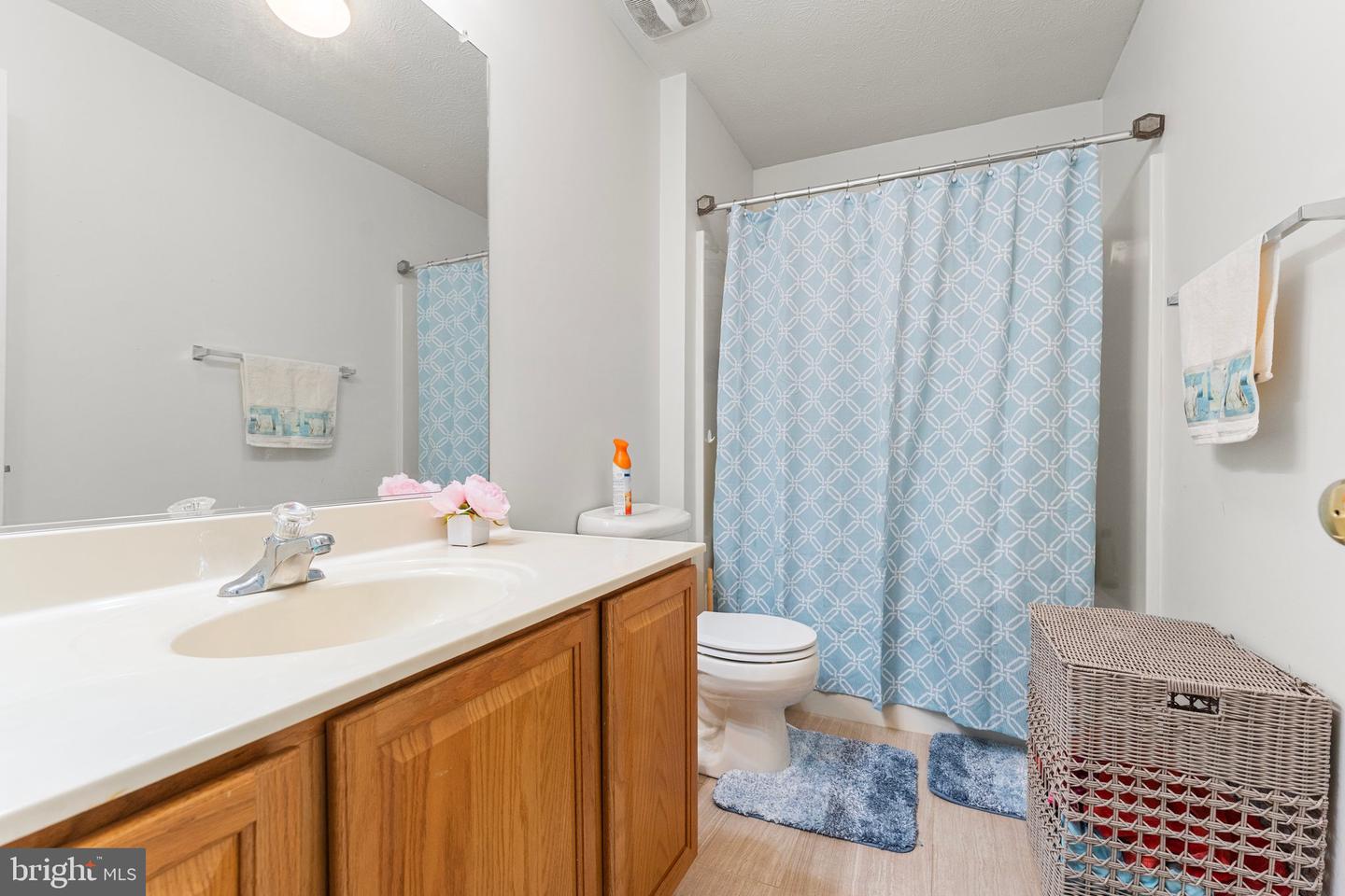 111 HOBBS HOLE LN, TAPPAHANNOCK, Virginia 22560, 4 Bedrooms Bedrooms, 8 Rooms Rooms,2 BathroomsBathrooms,Residential,For sale,111 HOBBS HOLE LN,VAES2000882 MLS # VAES2000882