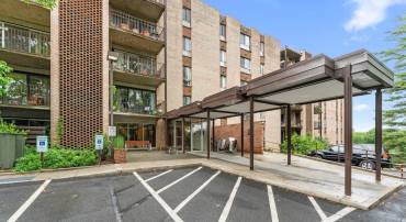 511 N 1ST ST, CHARLOTTESVILLE, Virginia 22902, 1 Bedroom Bedrooms, ,1 BathroomBathrooms,Residential,511 N 1ST ST,664595 MLS # 664595