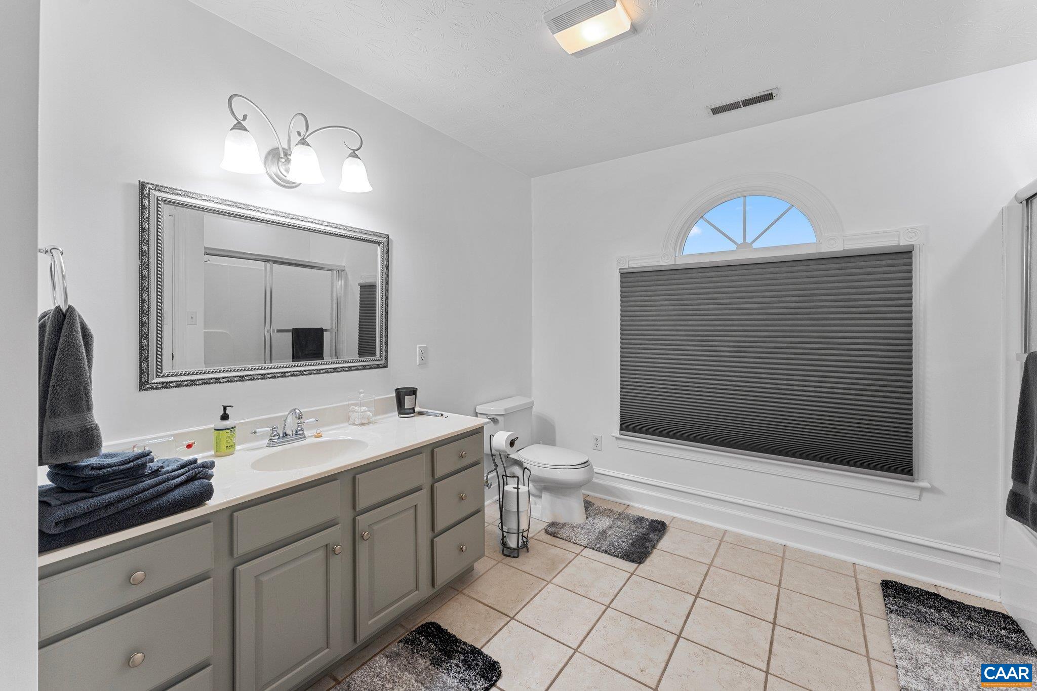 201 PELHAM KNOLLS DR, WAYNESBORO, Virginia 22980, 5 Bedrooms Bedrooms, ,2 BathroomsBathrooms,Residential,201 PELHAM KNOLLS DR,664596 MLS # 664596