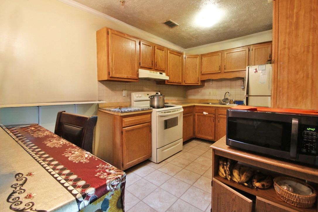 1282 OX RD, WOODSTOCK, Virginia 22664, 2 Bedrooms Bedrooms, ,2 BathroomsBathrooms,Residential,1282 OX RD,664598 MLS # 664598