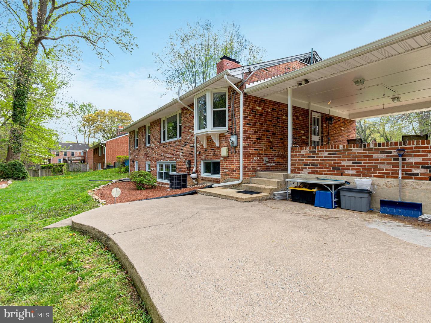 5226 EASTON DR, SPRINGFIELD, Virginia 22151, 4 Bedrooms Bedrooms, ,3 BathroomsBathrooms,Residential,For sale,5226 EASTON DR,VAFX2241076 MLS # VAFX2241076