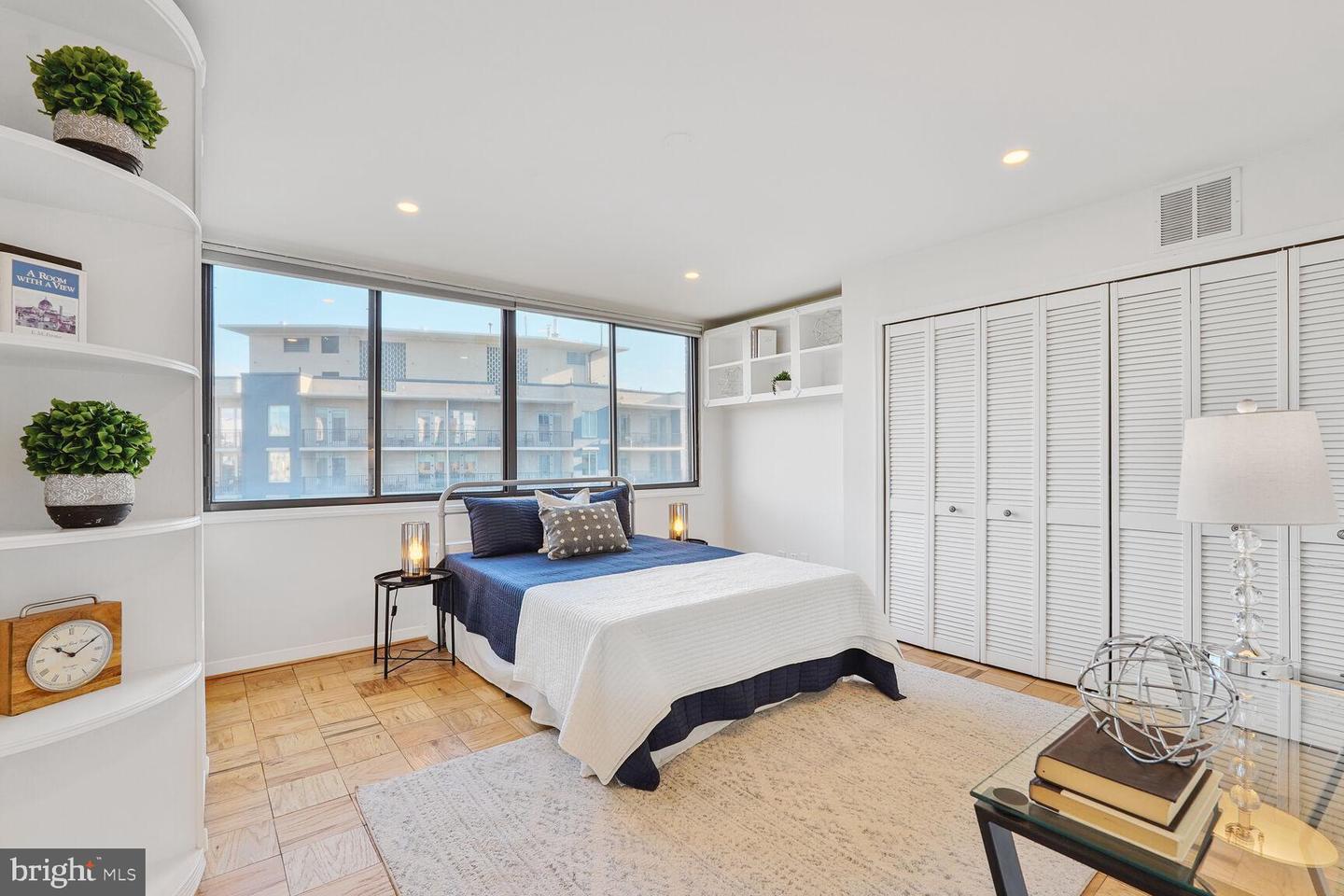 2201 L ST NW #906, WASHINGTON, District Of Columbia 20037, 3 Bedrooms Bedrooms, ,2 BathroomsBathrooms,Residential,For sale,2201 L ST NW #906,DCDC2171380 MLS # DCDC2171380