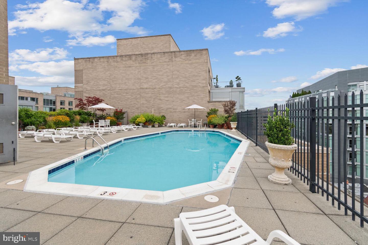 2201 L ST NW #906, WASHINGTON, District Of Columbia 20037, 3 Bedrooms Bedrooms, ,2 BathroomsBathrooms,Residential,For sale,2201 L ST NW #906,DCDC2171380 MLS # DCDC2171380