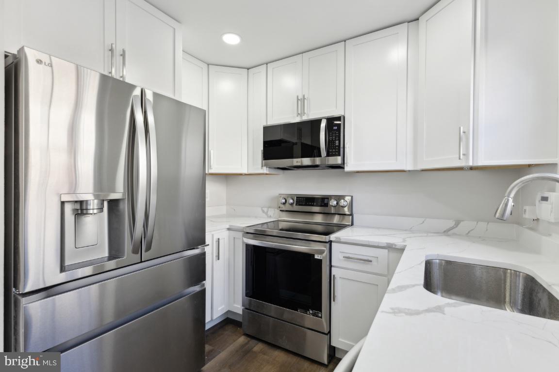 8775 VILLAGE GREEN CT, ALEXANDRIA, Virginia 22309, 3 Bedrooms Bedrooms, ,1 BathroomBathrooms,Residential,For sale,8775 VILLAGE GREEN CT,VAFX2218752 MLS # VAFX2218752