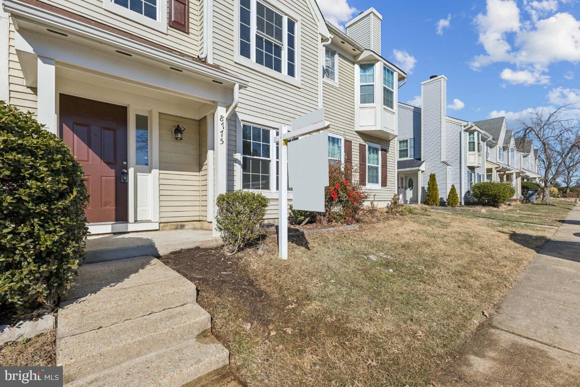 8775 VILLAGE GREEN CT, ALEXANDRIA, Virginia 22309, 3 Bedrooms Bedrooms, ,1 BathroomBathrooms,Residential,For sale,8775 VILLAGE GREEN CT,VAFX2218752 MLS # VAFX2218752