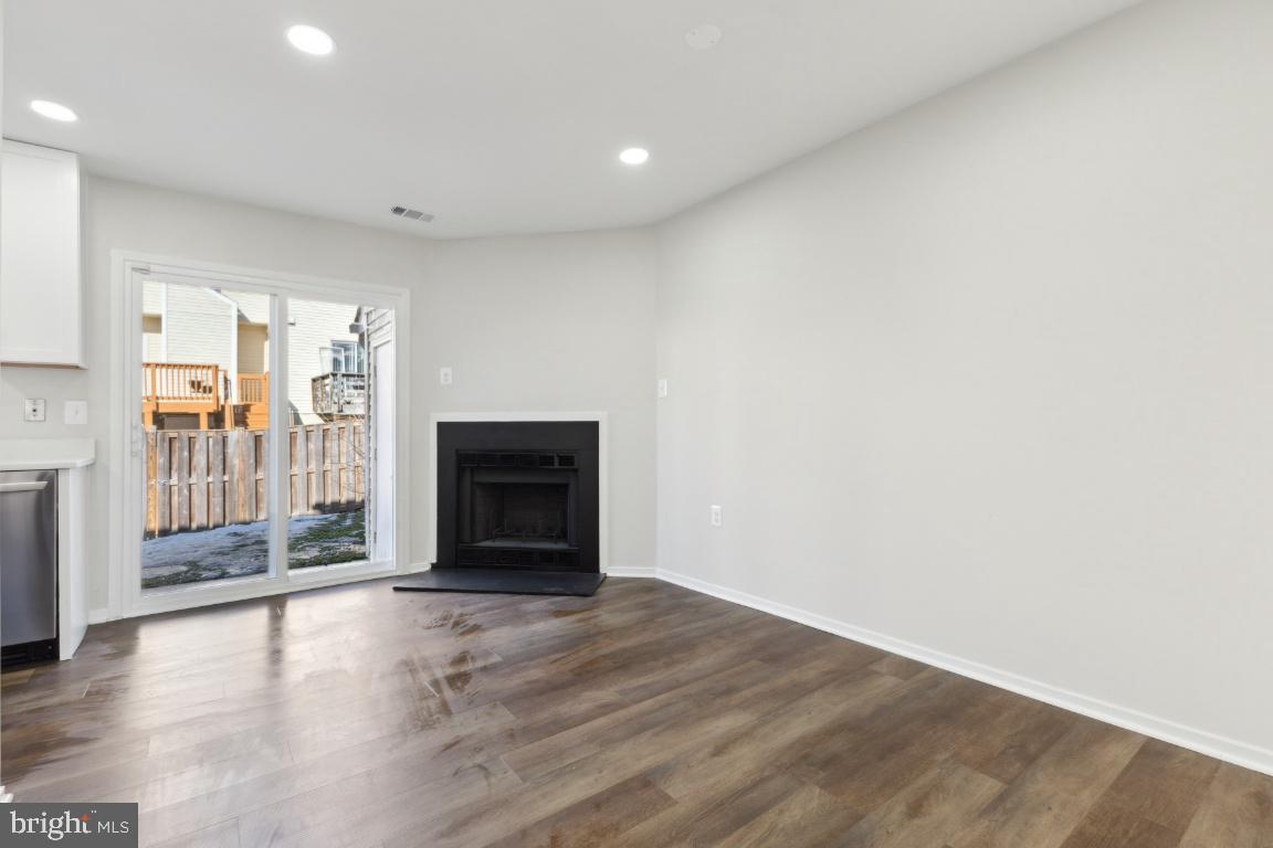 8775 VILLAGE GREEN CT, ALEXANDRIA, Virginia 22309, 3 Bedrooms Bedrooms, ,1 BathroomBathrooms,Residential,For sale,8775 VILLAGE GREEN CT,VAFX2218752 MLS # VAFX2218752