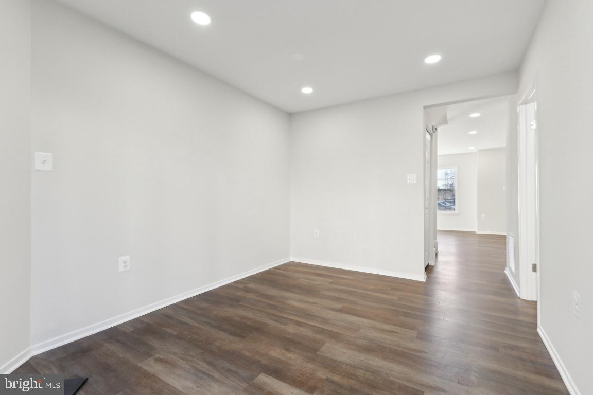 8775 VILLAGE GREEN CT, ALEXANDRIA, Virginia 22309, 3 Bedrooms Bedrooms, ,1 BathroomBathrooms,Residential,For sale,8775 VILLAGE GREEN CT,VAFX2218752 MLS # VAFX2218752