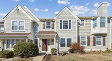 8775 VILLAGE GREEN CT, ALEXANDRIA, Virginia 22309, 3 Bedrooms Bedrooms, ,1 BathroomBathrooms,Residential,For sale,8775 VILLAGE GREEN CT,VAFX2218752 MLS # VAFX2218752