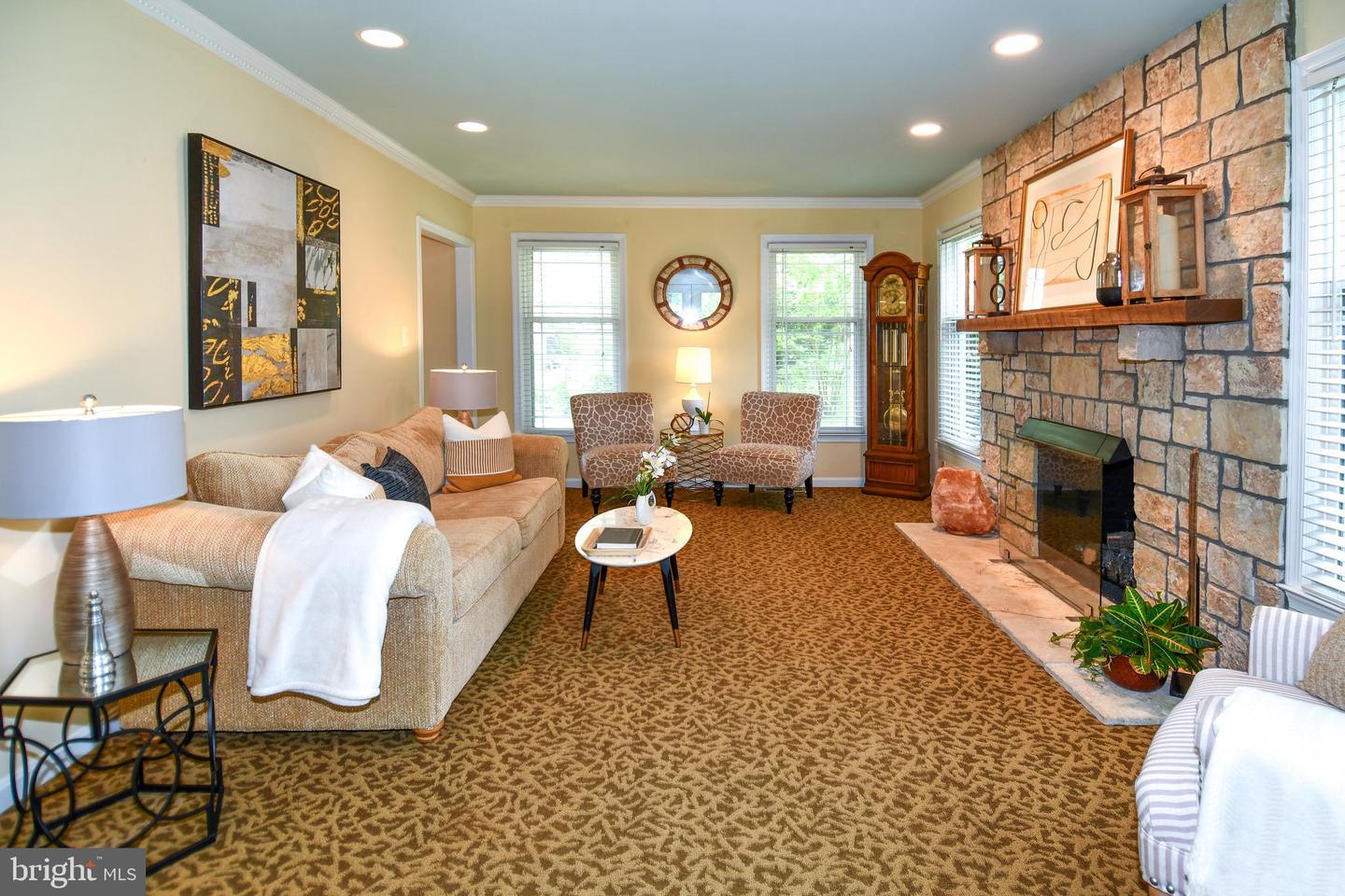 5602 EUPHRATES CT, CENTREVILLE, Virginia 20120, 4 Bedrooms Bedrooms, ,3 BathroomsBathrooms,Residential,For sale,5602 EUPHRATES CT,VAFX2224164 MLS # VAFX2224164