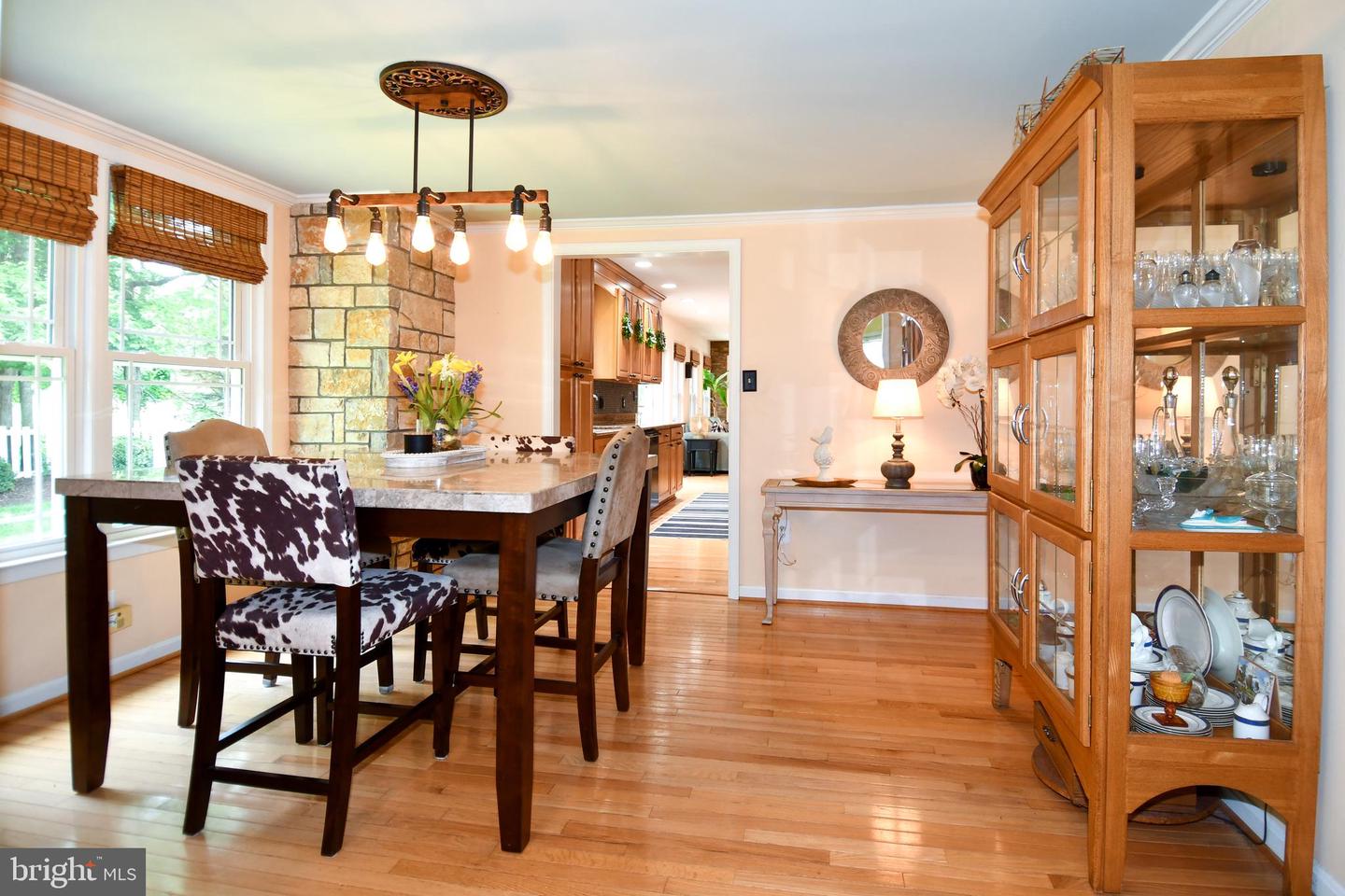 5602 EUPHRATES CT, CENTREVILLE, Virginia 20120, 4 Bedrooms Bedrooms, ,3 BathroomsBathrooms,Residential,For sale,5602 EUPHRATES CT,VAFX2224164 MLS # VAFX2224164